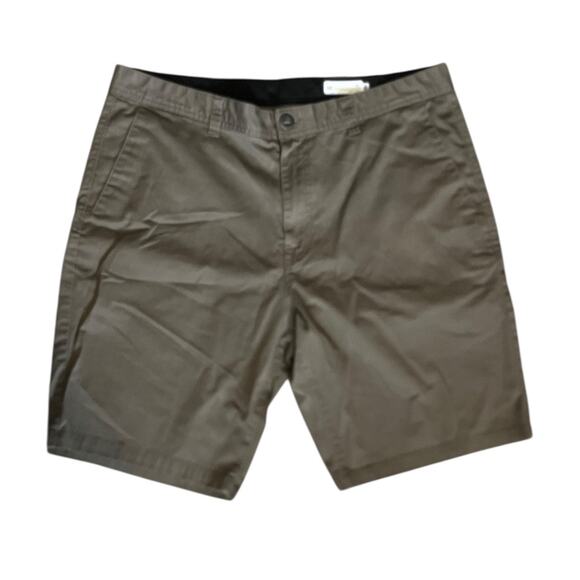 Volcom Repreve Chino Shorts Khaki Size 40 Men’s Casual Stretch Walk Shorts - Picture 1 of 6